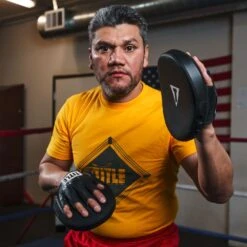 TITLE Razor Punch Mitts 2.0 -Geezers Boxing Shop tb703 d