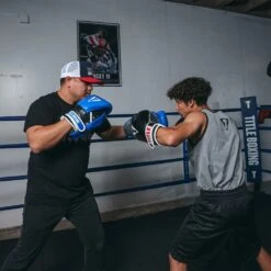 TITLE Boxing Dual Purpose Combo Punch Mitts -Geezers Boxing Shop tb730 e