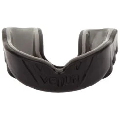 Venum Challenger Mouthguard 5 Venum Challenger Mouthguard -Geezers Boxing Shop venum challenger mouthguard black geezers boxing 2